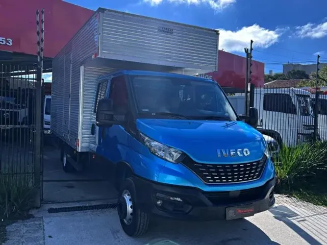 IVECO DAILY 65-170 CD COM BAÚ PARA MUDANÇAS!