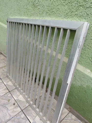 PORTÃO DE ALUMÍNIO GALVANIZADO