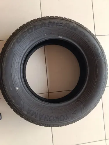 Pneu yokohama 235/65 R17 
