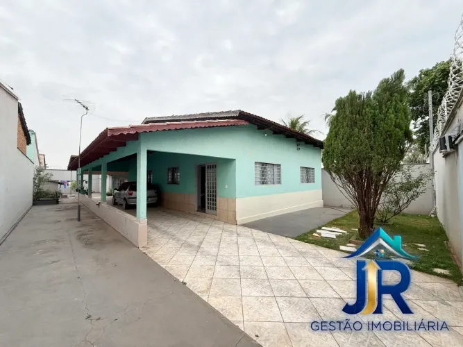 Casa com 4 quartos no Setor Santos Dumont - Goiânia - GO