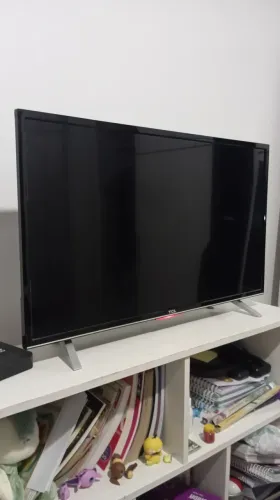 Smartv tv TCL 32" LED- Modelo L32S4700S