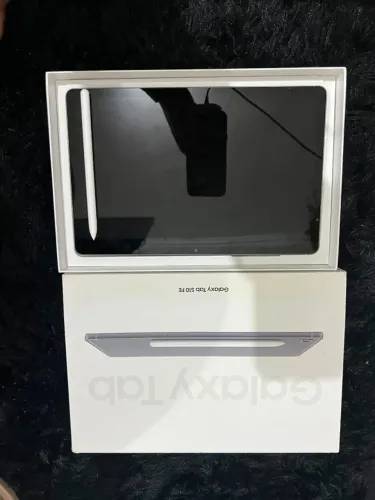 Samsung Galaxy Tab S10 FE 128GB Wi-Fi + Caneta Original + Caixa