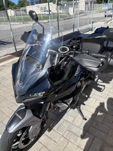 Triumph Tiger Sport 660 24/25. Preta. Quickshifter.