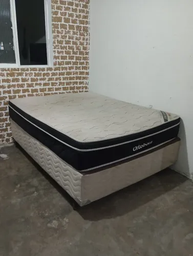 Cama box, com colchão Ortobom!