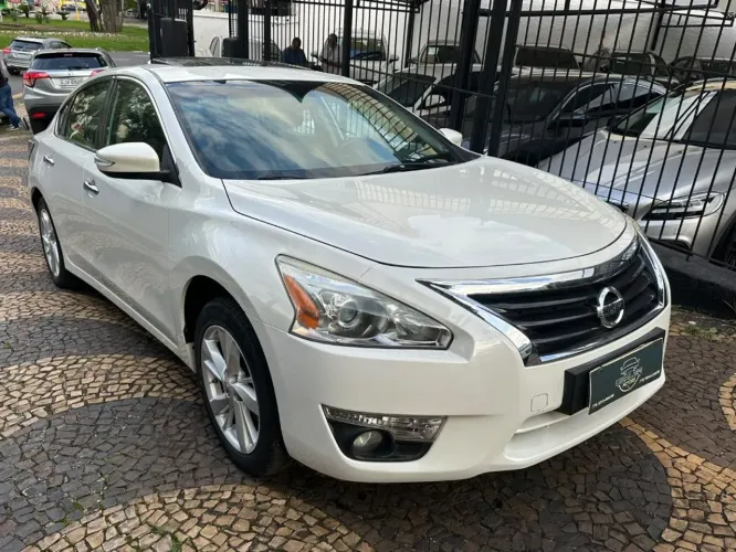Nissan Altima SL 2.5 16V 4P Aut. 2014
