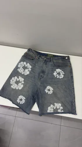 Jorts denim tears Lavagem Claro com pigmentos