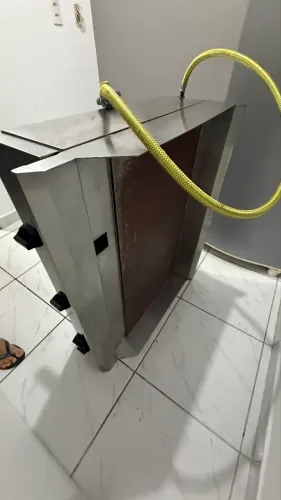 Chapa inox Venâncio 2 meses de uso 90cm