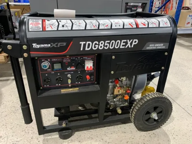 GERADOR DIESEL 7.0KW PARTIDA ELETRICA COM AVR APT TDG8500EXP MONOFASICO 115/230V - TOYAM