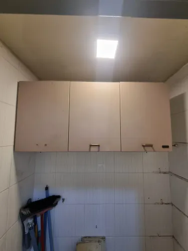 Armario suspenso