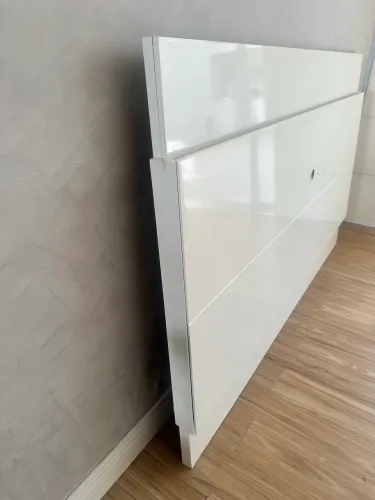 Painel TV laca branco