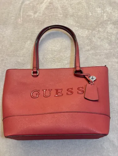 Bolsa tote Guess 