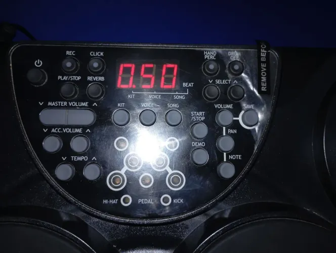 Vendo uma bateria elétrica de estúdio da marca revas PB-350
