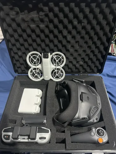 DJI NEO FMC + GOGGLES N3 + MOTION 3