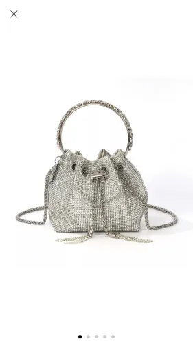 Bolsa em pedrarias Santa Lolla