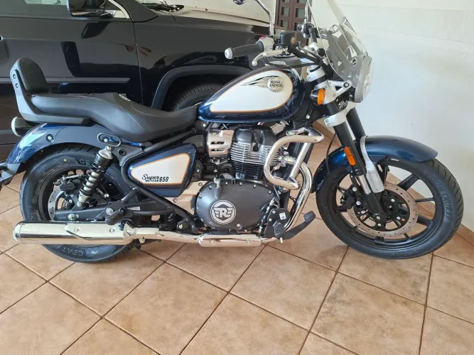 Super Meteor 650 Celestial zerada
