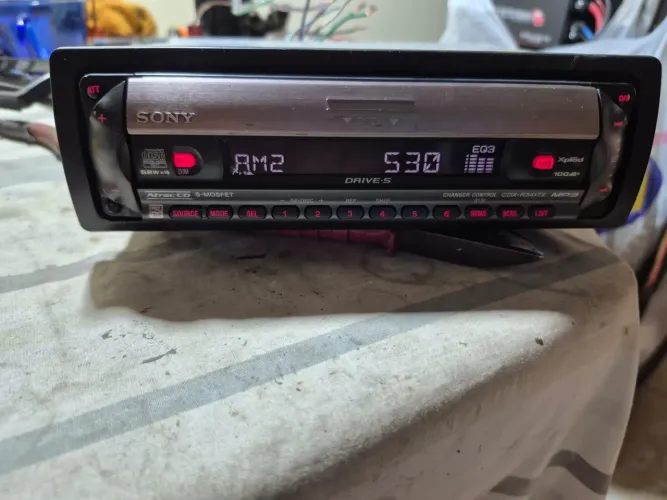 Rádio Sony cdx gt 3417x com Bluetooth pelo am. Todo revisado