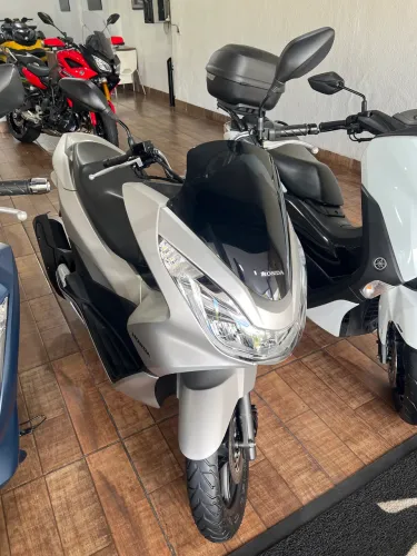 PCX 150 18/18 PRATA