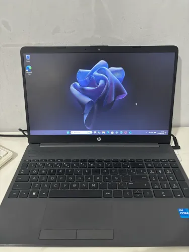 Notebook HP - i5 11ª geração | 8 GB RAM | 256 SSD