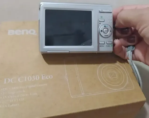 Câmera BENQ DC C1030 Econômica Digital Câmera