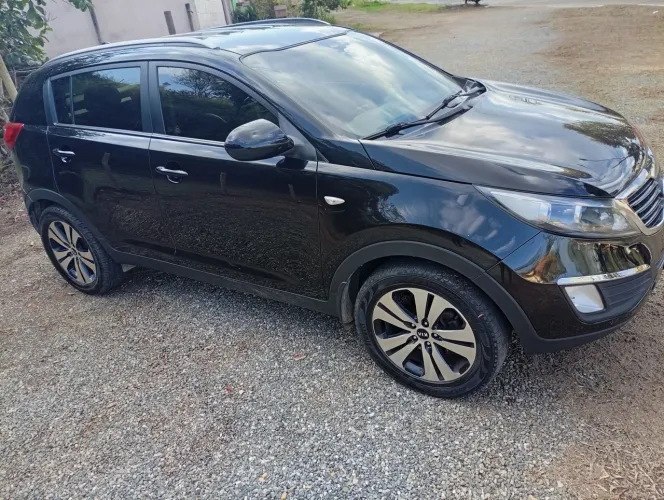 Vendo ou troco Kia Sportage 2013