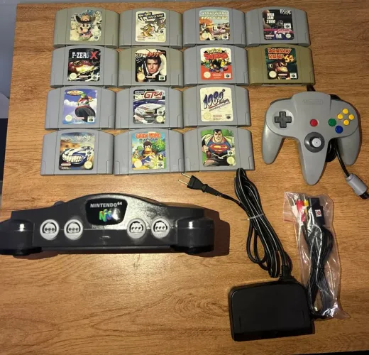Nintendo 64 Europeu + 14 jogos, controle e fonte originais