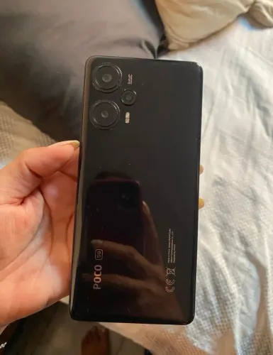 Celular poco F5