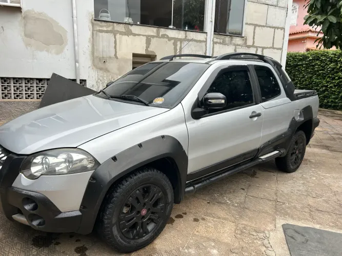 Fiat Strada Adventure1.8/ 1.8 Locker Flex CD 2010