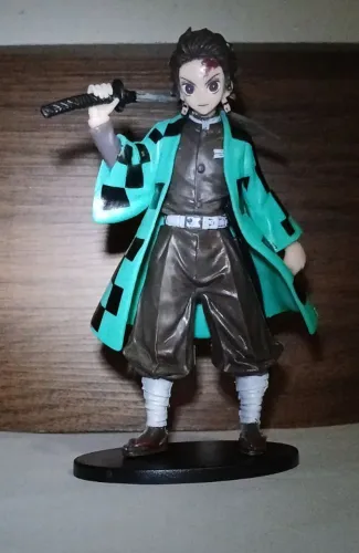 Action Figures Demon Slayer R$ 45,00 cada