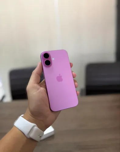 IPHONE 16 128GB ROSA SUPER PROMOÇÃO, LOJA NO RIOMAR, ACEITAMOS SEU IPHONE USADO.