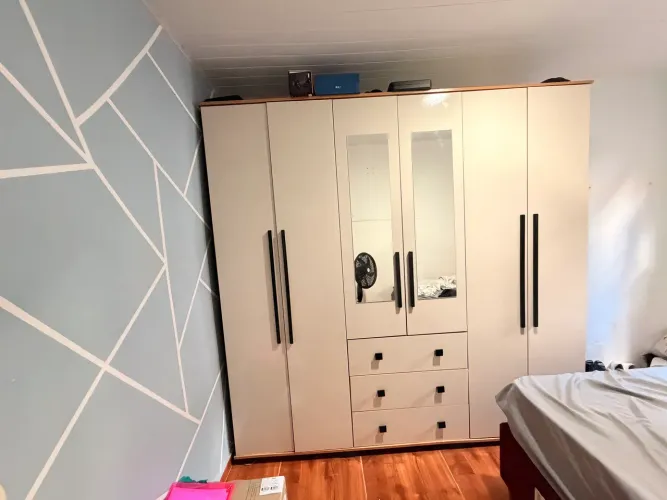 Guarda-Roupa Casal