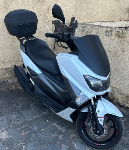 NMAX 2018 Branca - Manual e Chave Reserva