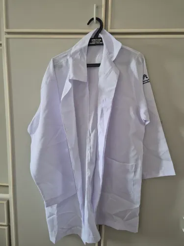 JALECO DE LABORATÓRIO TAMANHO G - NOVO
