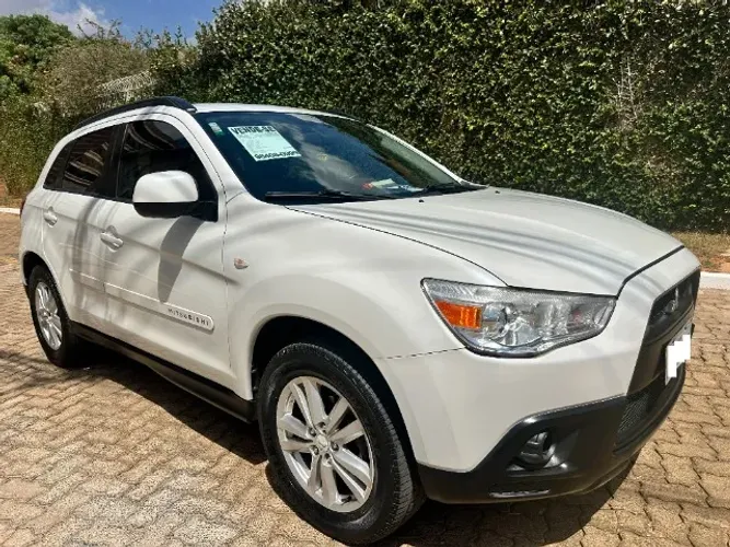 Mitsubishi ASX 2.0 16V 160cv Aut. 2012