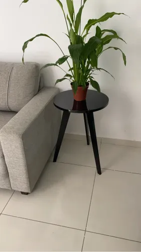 MESA LATERAL PRETA