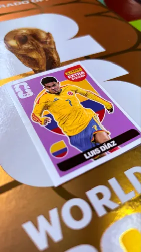 Figurinha legend Luis Diaz roxa