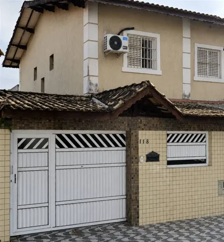 CASA COM 87,59 m² - GUILHERMINA - PRAIA GRANDE SP