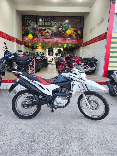 Honda Bros 160 ESDD. Ano:2023. Km:44.000. R$:21.900.