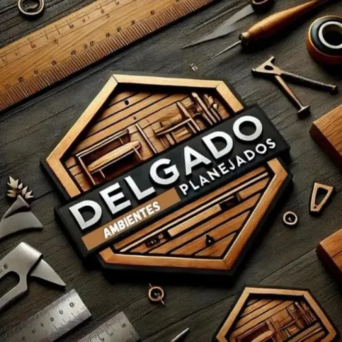 Procuro meio oficial ou ajudante de marceneiro 