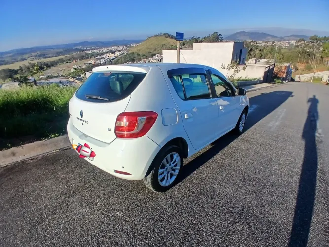Renault Sandero Expression Hi-power 1.6 8V 5P 2017