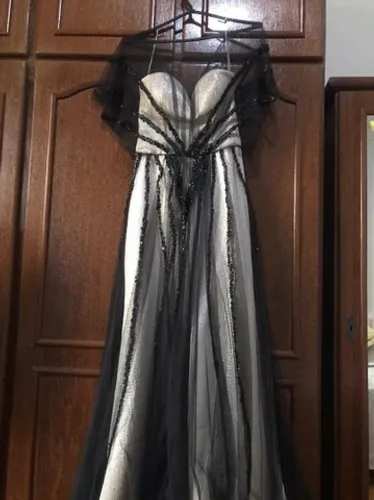 Vestido Festa Tule Bordado Preto/Prateado