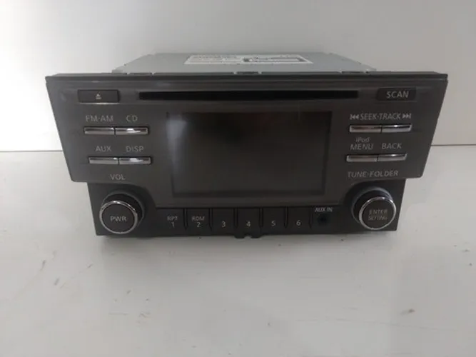 Rádio original de Nissan Sentra 