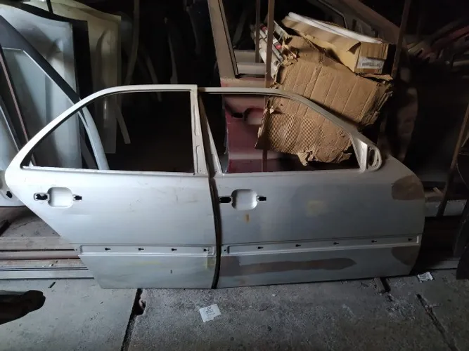 Porta Mercedes C180 C200 C250 1994 1995 1996 1997 1998 1999