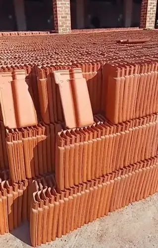 Telha Romana Vermelha de Primeira!