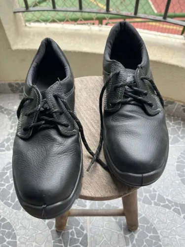 Sapato de Segurança Preto com Bico de Aço - 41