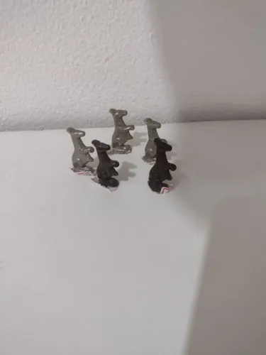 5 miniaturas de canguru em Petit Bronze 
