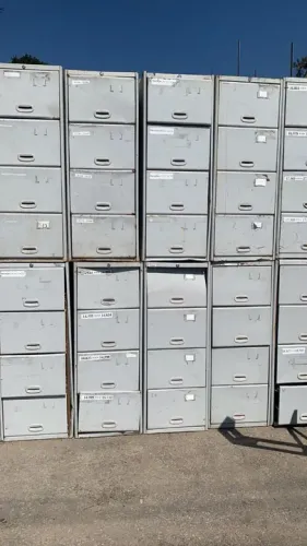 Arquivos de aço 4 gavetas