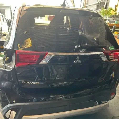 Outlander 2.0 2018 Airbag Capo Farol Retrovisor Lanterna Parachoque Porta Radiador Sucata