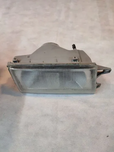 Farol FIAT UNO R.C.D.