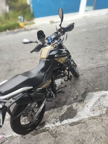 Crosser aceito troca em carro