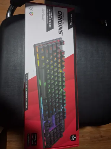 Teclado Mecânico Gamer HyperX Alloy Origins, RGB, Switch HyperX Red, ABNT2 